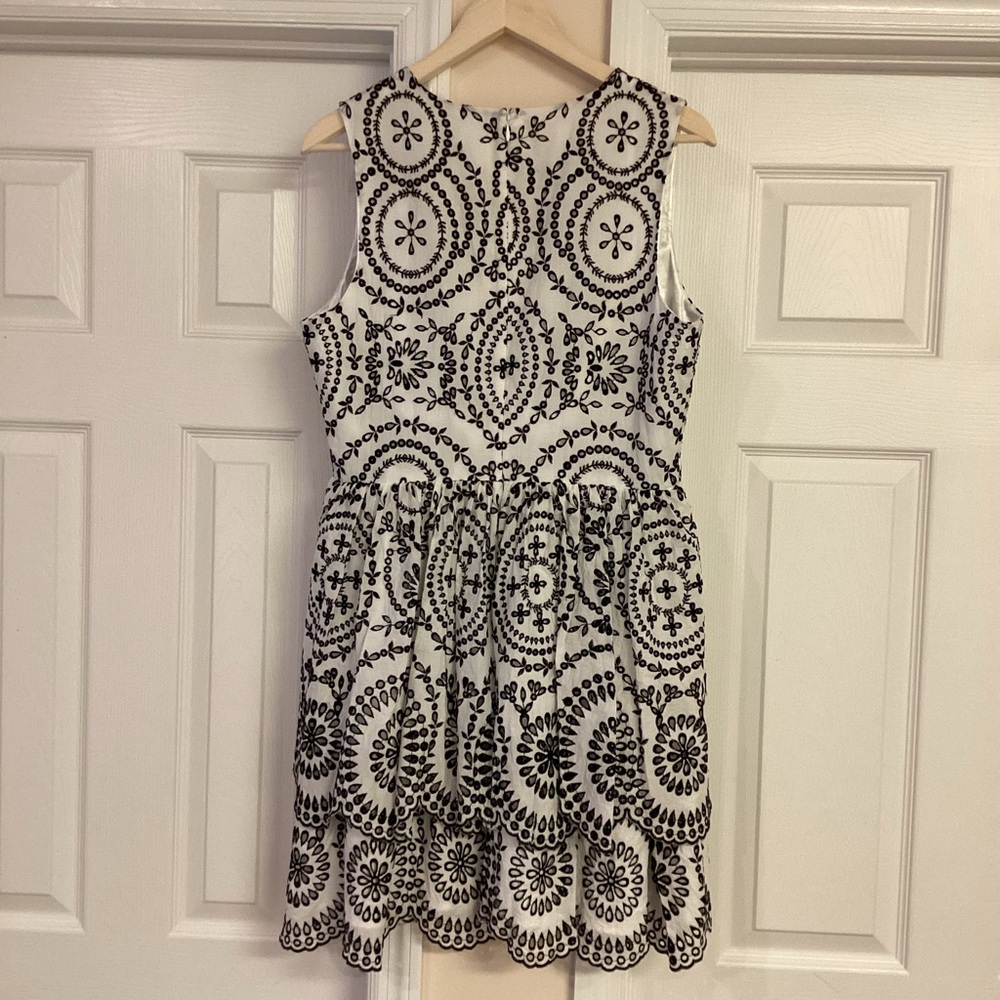 Express Black & White Embroidered Eyelet Tiered Fit & Flare Dress - Picture 5 of 12